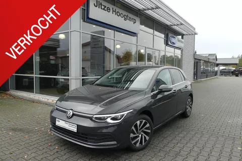 Volkswagen Golf 1.4 eHybrid Style WINTER PACK, MEMORY STOEL, ALCANTARA, ADAPT. CRUISE, CLIMA, NAVI, CAMERA, PDC V&amp;A, APPLE CARPLAY/ANDROID AUTO, 55.731KM