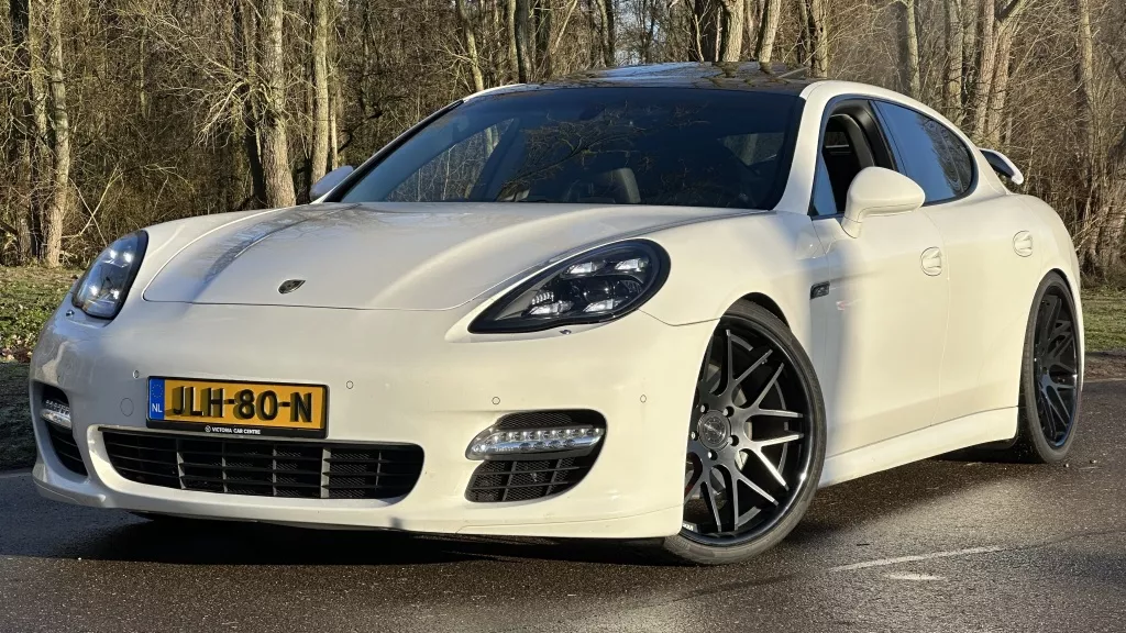 Porsche Panamera 4.8 S - PDK - Chrono!