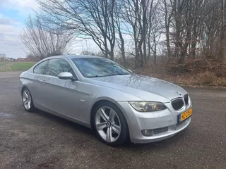 BMW 3-serie Coup&eacute; 335i Coupe High Executive | 400 PK |APK 10-2026