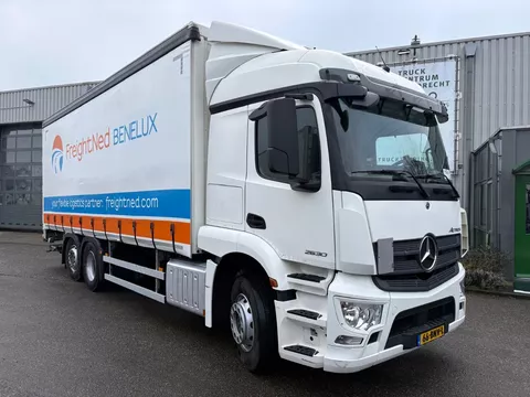 Mercedes-Benz Actros 2630 /6x2/New Tacho/Taillift/Sideboards/lNL Truck/TOP CONDITION
