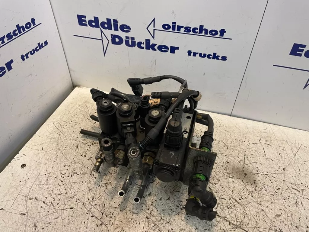 DAF 1450336-1981282 ACCUMULATORVENTIEL CF75(IV)/CF85(IV)/XF95/XF105