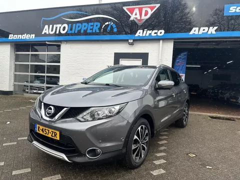 Nissan Qashqai 1.2 Tekna /Nieuwe apk bij aflevering/Navi/Pano/Lm velgen/Trekhaak/Leder