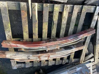 Iveco 42126924 REAR SPRINGS (145X10 CM)