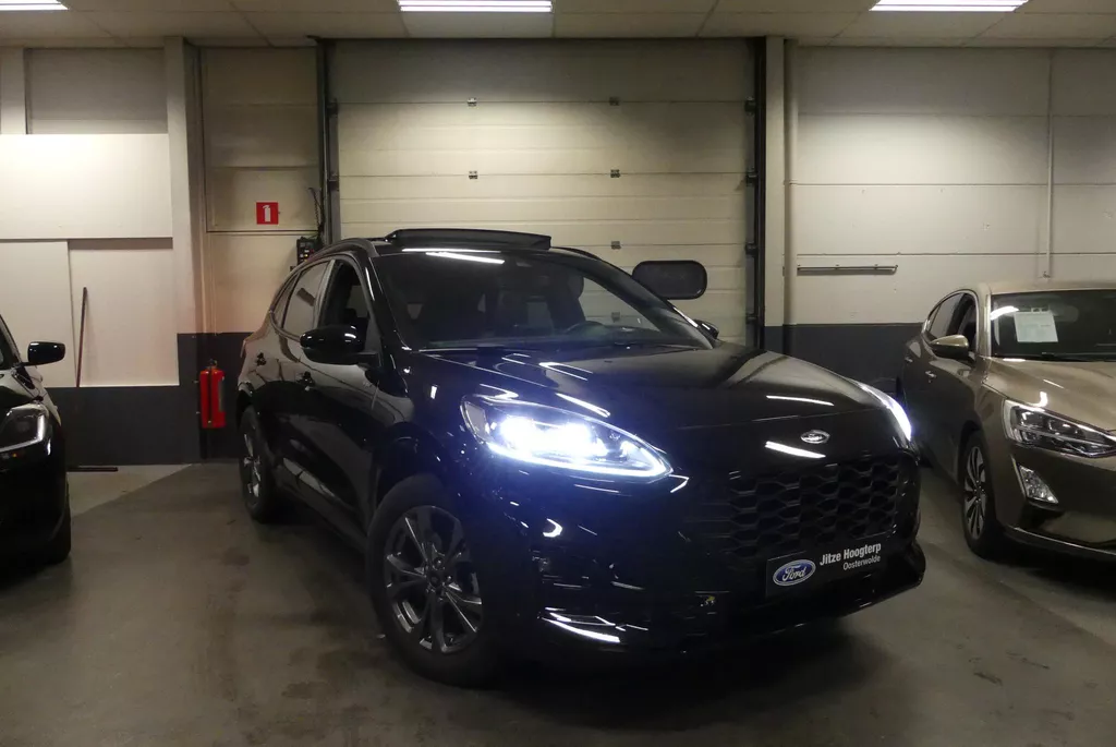 Ford Kuga 1.5 EcoBoost ST-Line X ELEKT. TREKHAAK (1.800KG), PANO, HUD, B&amp;O, WINTER PACK, ADAPT. CRUISE, CLIMA, NAVI, APPLE CARPLAY/ANDROID AUTO, ELEKT. STOEL, 31.467KM