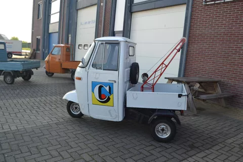 Ape C Ape Ape C  Ape