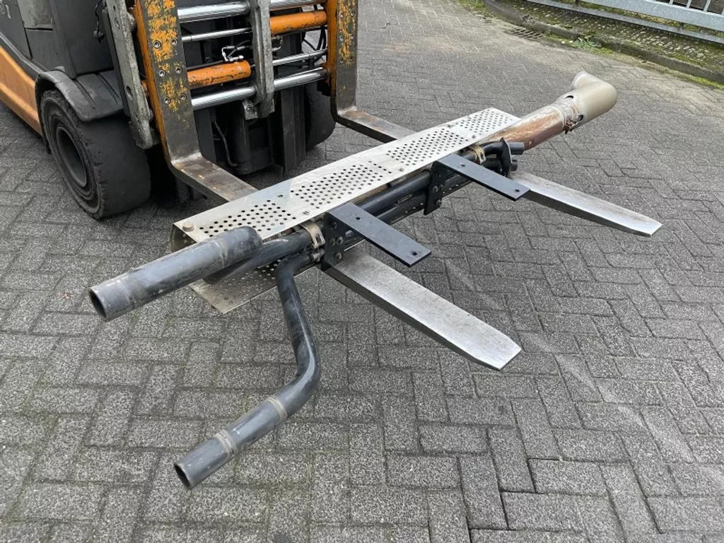 DAF 2019045 / 2025512 VERTICALE UITLAATPIJP