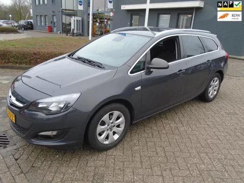 Opel Astra Sports Tourer 1.4 Turbo Edition Nieuwe Apk