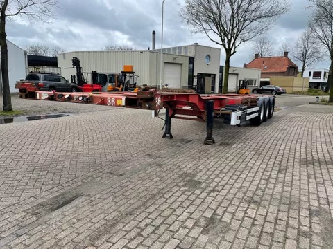 Renders ROC 12.27 CC DRUM BRAKES / 20 FT / 40 FT