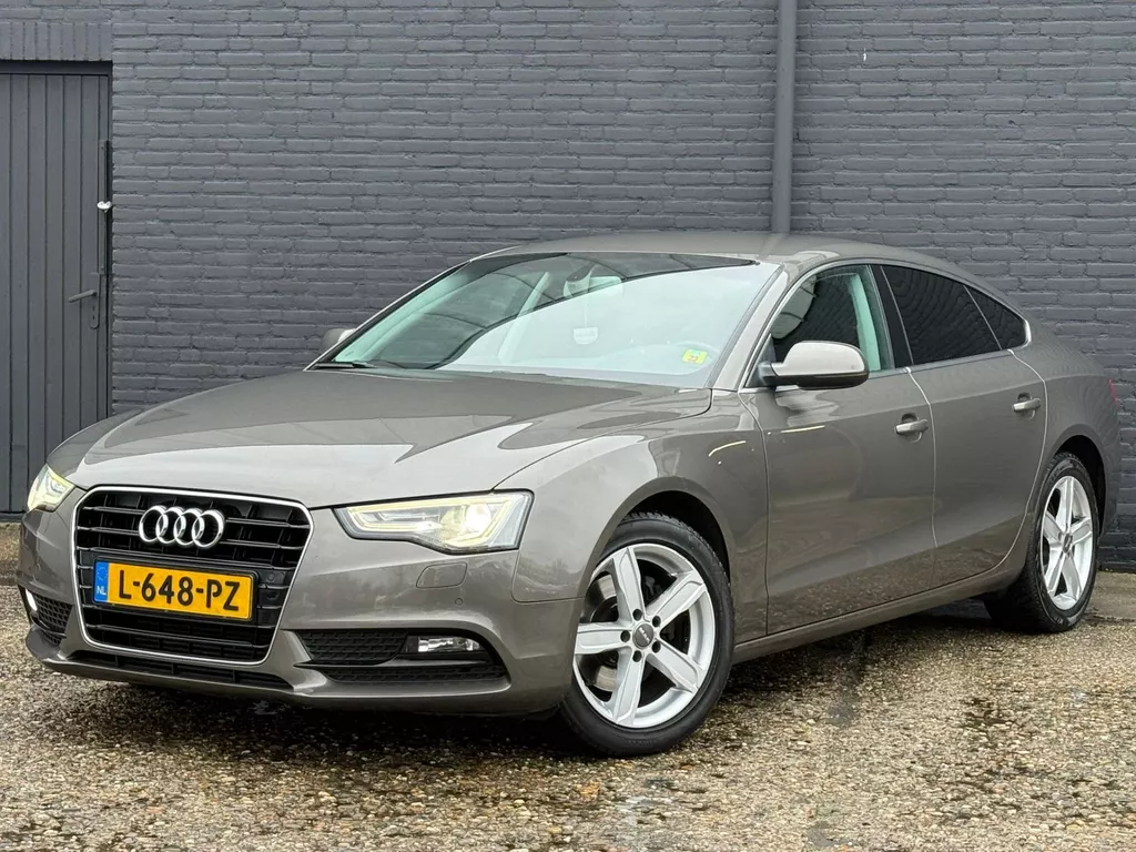 Audi A5 Sportback 1.8 TFSI Business Edition CAMERA | PDC | LEDER | TREKHAAK | CRUISE | STOELVER | NWE APK
