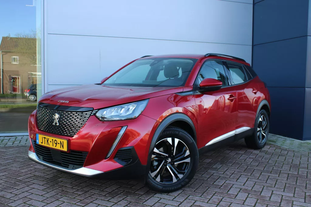 Peugeot 2008 1.2 PureTech 130pk Allure Airco Navi Camera Carplay 60.388km Super mooi