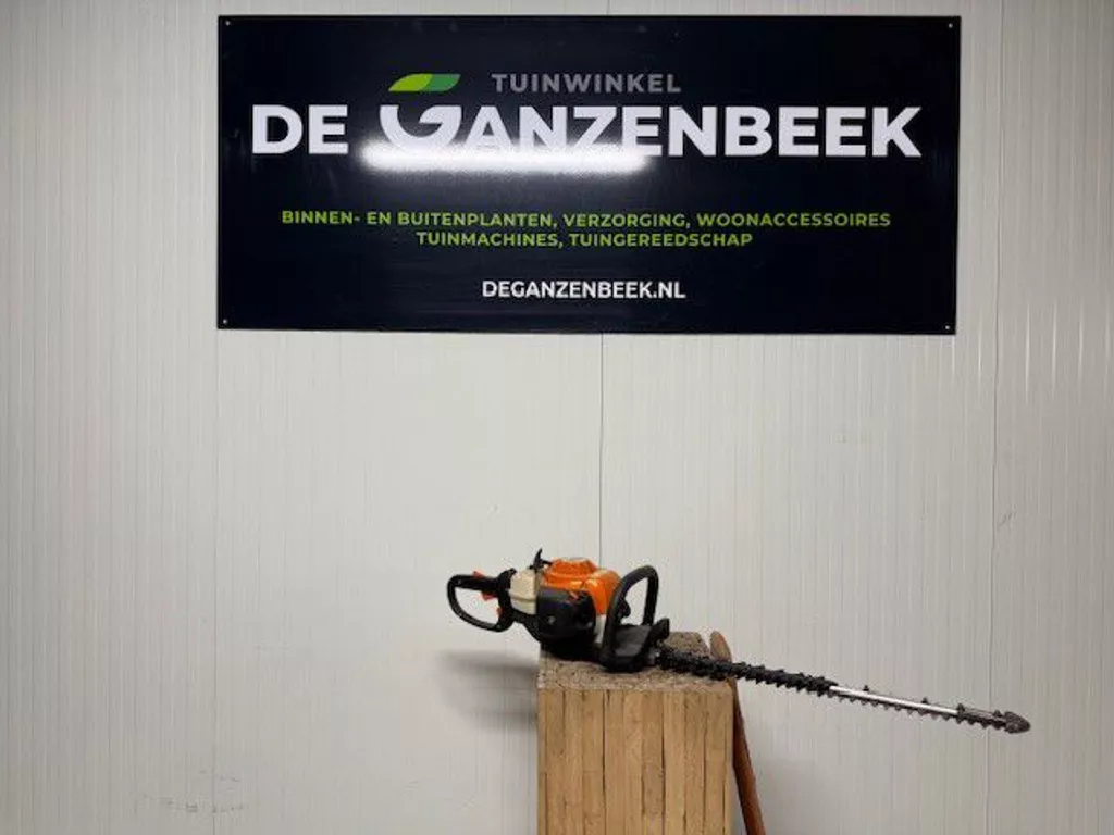 Stihl HS 82 R bezine heggenschaar 0