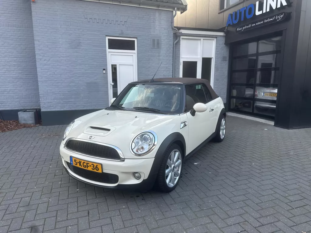Mini Mini Cabrio S | 184 PK | LEER | XENON | NAVI |