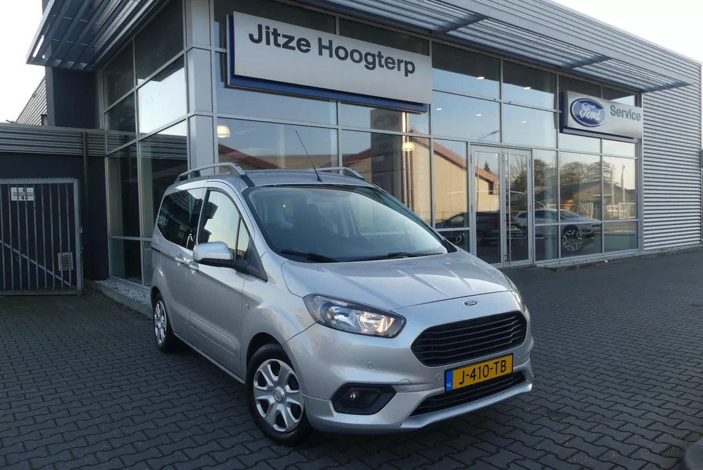 Ford Tourneo Courier 1.0 Titanium 5p., TREKHAAK (900KG), CRUISE, AIRCO, ELEKT. RAMEN, PDC V&amp;A, BLUETOOTH, 62.645KM