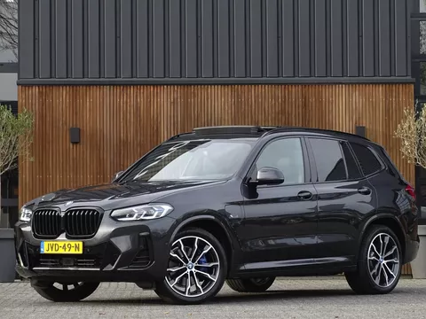 BMW X3 30e 292PK X-drive M-Sport / Laser / Pano / Harman Kardon / 2022