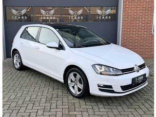 Volkswagen Golf 1.4 TSI ACT Highline Panorama Trekhaak