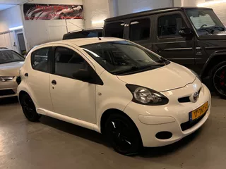 Toyota Aygo 1.0-12V 5-Doors Navi Clima BJ-12