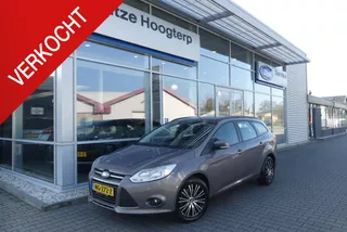 Ford Focus Wagon 1.6 EcoBoost Trend D.RIEM V.V. 10-2-23, NIEUWE APK, DEALER ONDERHOUDEN, TREKHAAK (1.500KG), WINTER PACK, CRUISE, CLIMA, NAVI, ELEKT. RAMEN, BLUETOOTH, 242.260KM