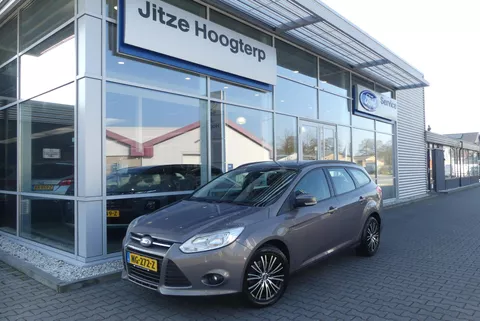 Ford Focus Wagon 1.6 EcoBoost Trend D.RIEM V.V. 10-2-23, NIEUWE APK, DEALER ONDERHOUDEN, TREKHAAK (1.500KG), WINTER PACK, CRUISE, CLIMA, NAVI, ELEKT. RAMEN, BLUETOOTH, 242.260KM