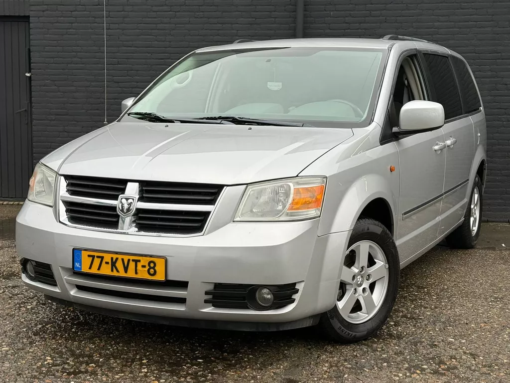 Chrysler DODGE GRAND CARAVAN DODGE GRAND CARAVAN | 7 PERS | AIRCO | ELEK DEUREN | AUTOMAAT | NWE APK