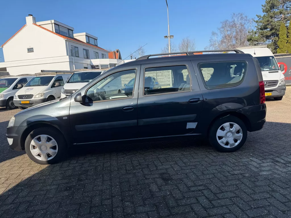 Dacia Logan MCV 1.6-16V,Laur&eacute;ate,AC,7-PERSOONS,1e.EIG.