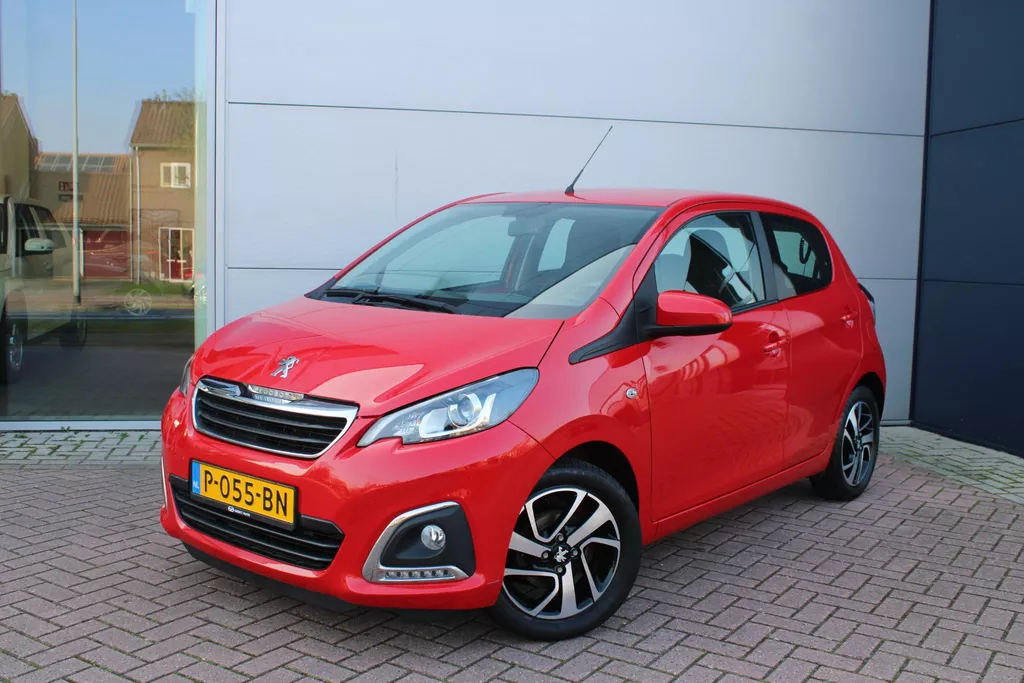 Peugeot 108 1.0 e-VTi Allure 5-drs Airco Carplay 29756km 1e eigenaar