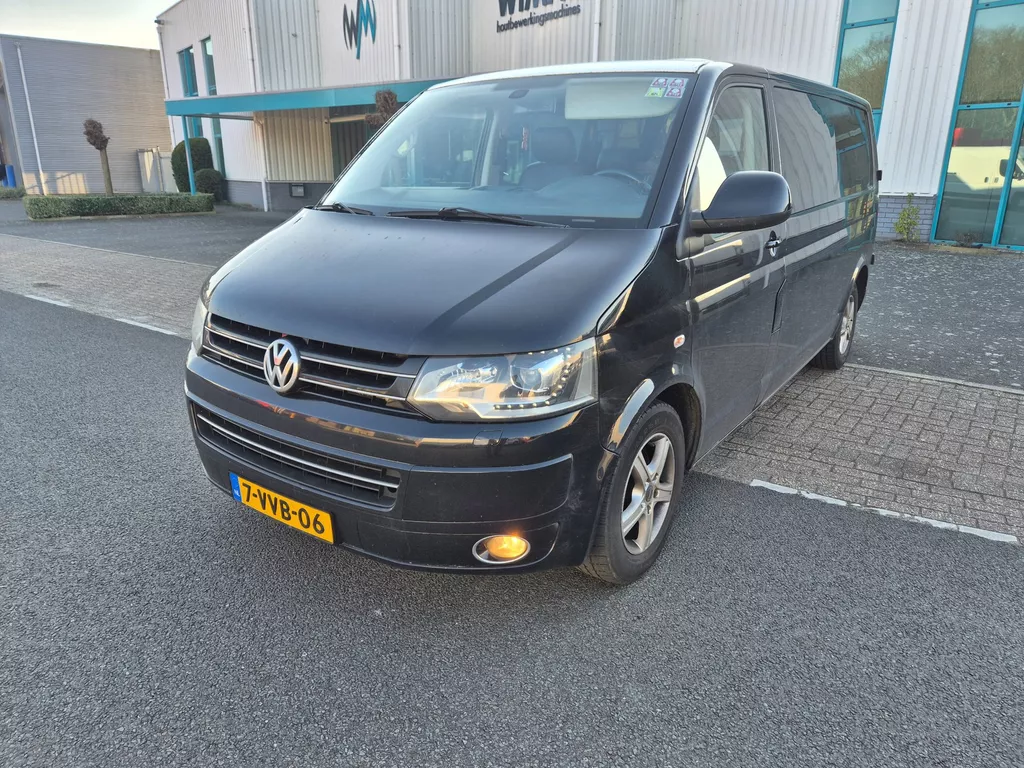 Volkswagen Transporter 2.0 TDI 6bak GERESERVEERD!!!!!! 140pk L2H1 DC Leer Comfortline