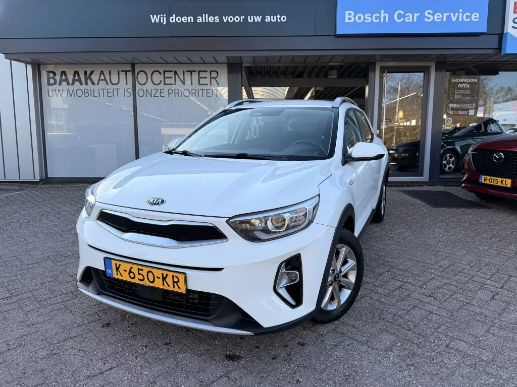Kia Stonic 1.0 T-GDi MHEV Dynamic Line | Camera | Climate