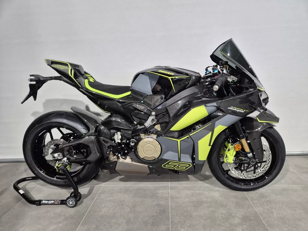 Ducati Panigale V4 LAMBORGHINI