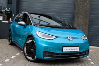 Volkswagen ID.3 Max First Edition | Vol optie!! | Panorama dak | Trekhaak | BTW voertuig | SOH 92%