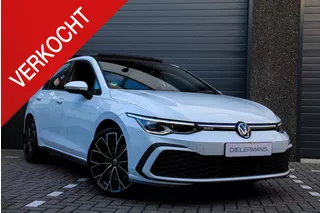 Volkswagen Golf 1.4 eHybrid DSG GTE | Panoramadak | Carplay | Stoel/Stuur Verwarming | 19" Warmenau