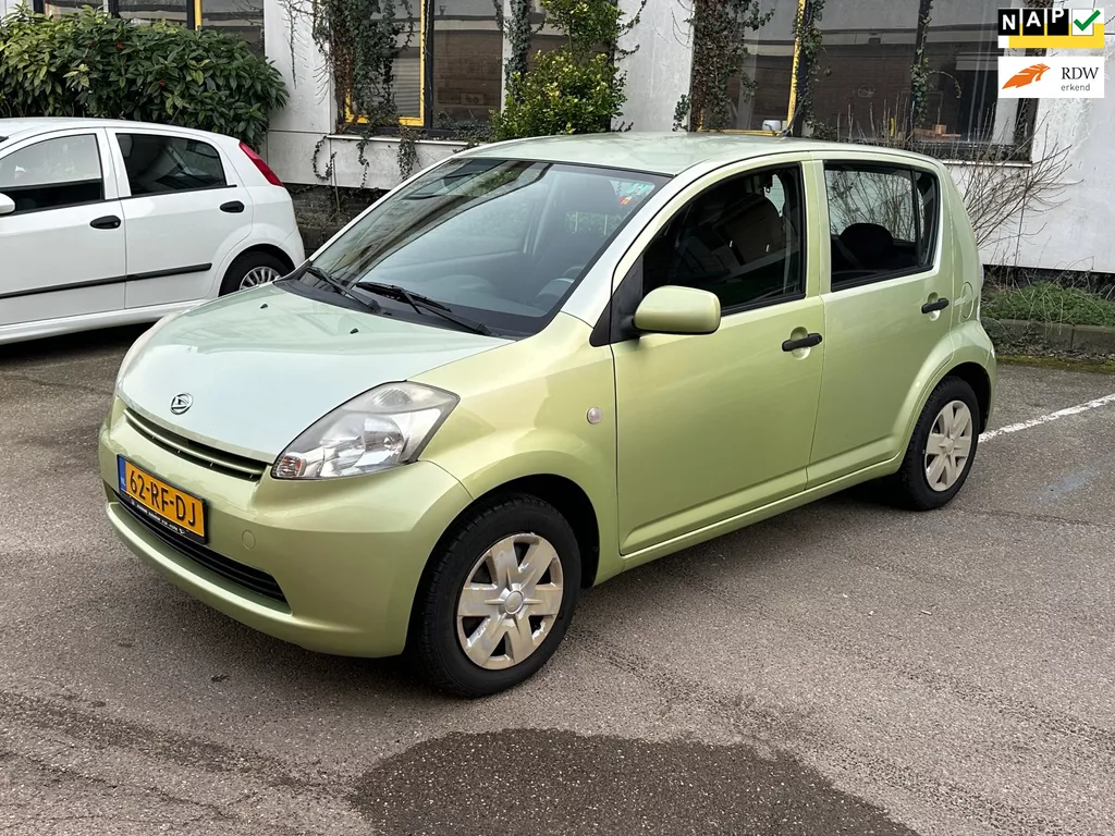 Daihatsu Sirion 2 1.3-16V Comfort/ Goed onderhouden/ Lage km stand/ 2de eigenaar