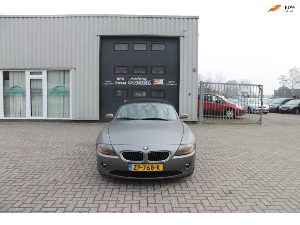 BMW Z4 Roadster 2.2i