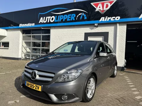 Mercedes-Benz B-klasse 180 /Nieuwe apk bij aflevering/Automaat/Airco/Navi/lm velgen/All season banden