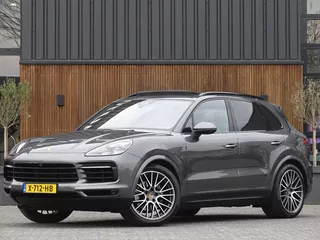 Porsche Cayenne 3.0 E-Hybrid 462PK / Platinum Edit. / 2022 / 360&deg;