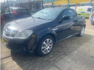 Opel Tigra TwinTop 1.4-16V Linea Rosso