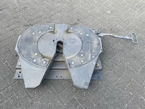 DAF 1815378 KOPPELSCHOTEL JOST JSK37C (ALS NIEUW)