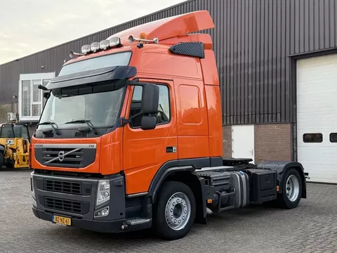 Volvo FM 370 EEV 4X2 / Euro5 EEV / Only 550.844 km / VEB+ / NL Truck