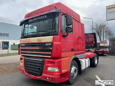 DAF XF105.460 Steel/Air - Spoilers - Automatic - Euro 5 T07403