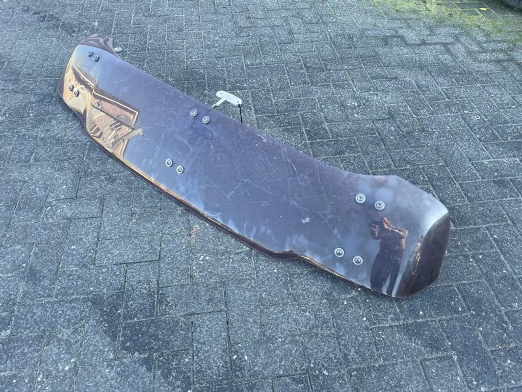 DAF 1405233 / 1742640 SUN VISOR SMOKE