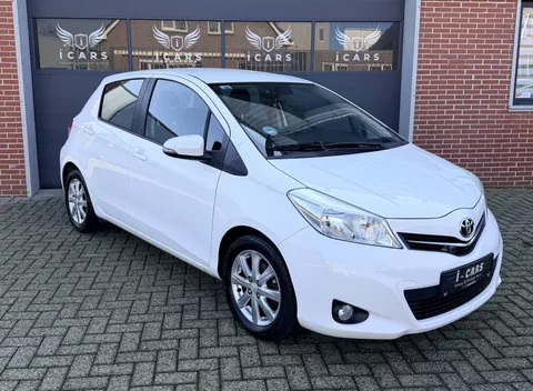 Toyota Yaris 1.3 VVT-i Cool 2e eigenaar Navi Carplay
