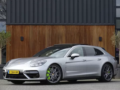 Porsche Panamera Sport Turismo 4.0 Turbo 680PK / Ceramic / Burmester / carbon / 360&deg;