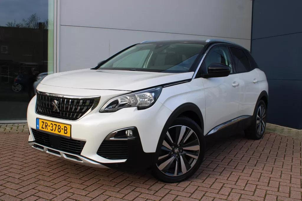 Peugeot 3008 1.2 PureTech 130pk Allure Automaat Leer Airco Navi Camera Carplay Dealer onderhouden