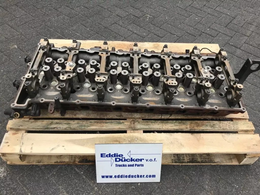 DAF 1978182 / 2262070 / 2270671 / 2035982 CILINDERKOP (VRAAG NAAR BESCHIKBAARHEID)