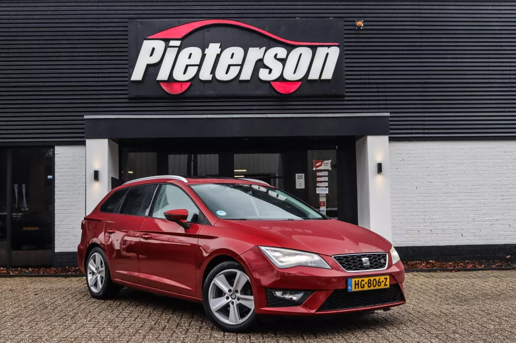 Seat Leon ST 1.4 FR NAP DEALER OH PANO CAMERA TREKHAAK LED