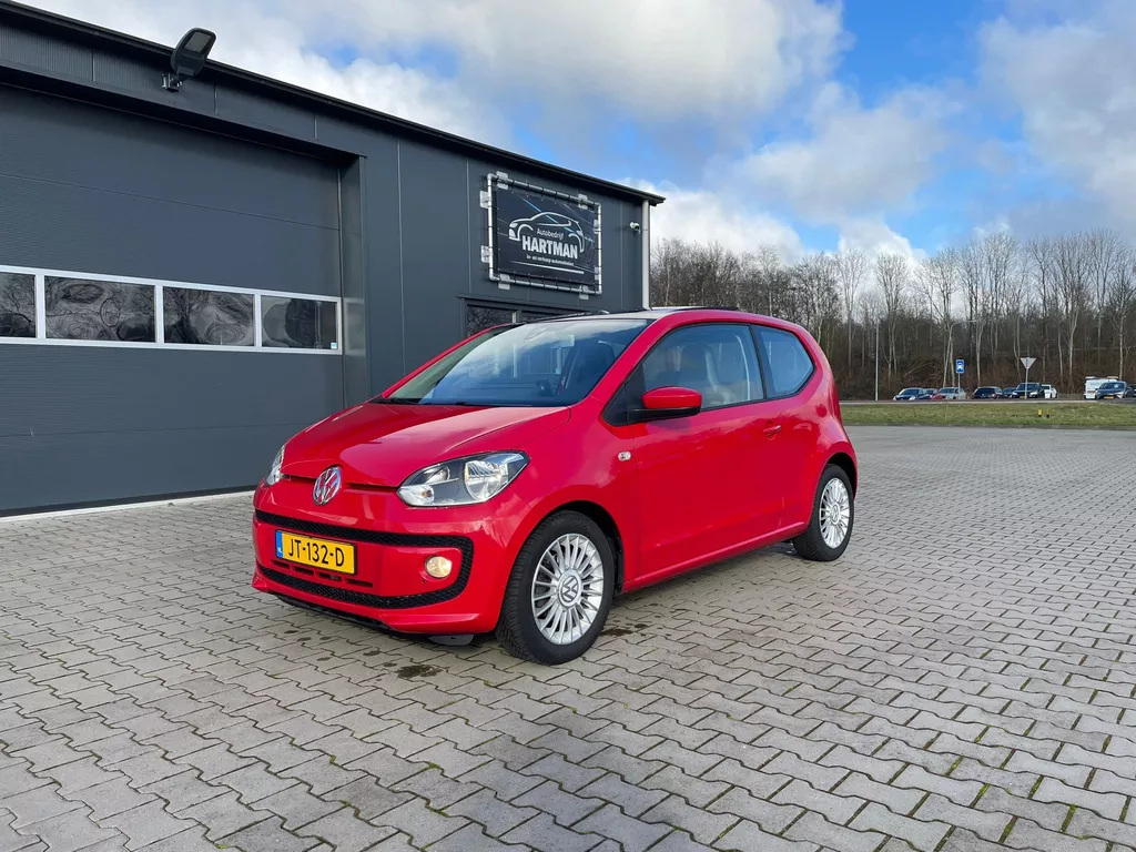 Volkswagen Up! 1.0 high Up Panodak !!! BlueMotion