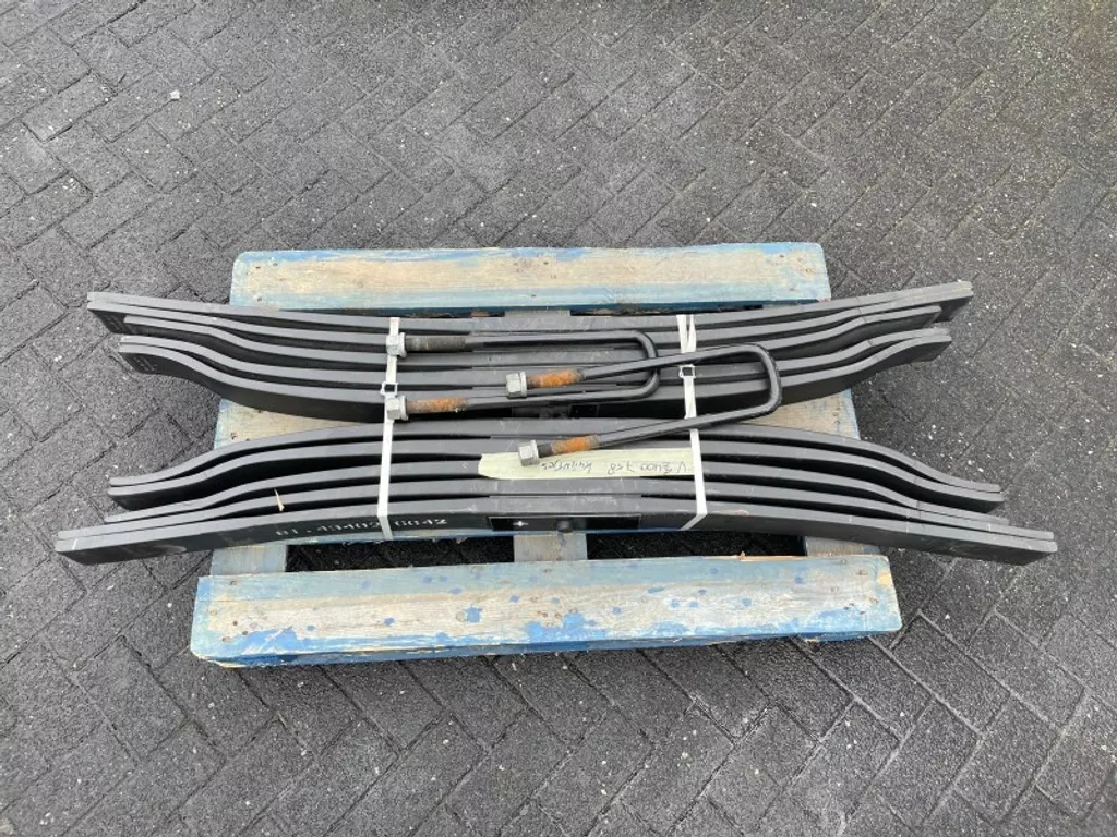 MAN 81.43402-6642 REAR AXLE SPRINGS 13 TONS (LIKE NEW)