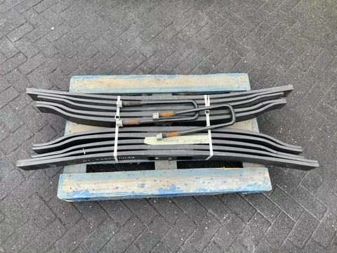 MAN 81.43402-6642 REAR AXLE SPRINGS 13 TONS (LIKE NEW)