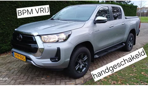 Toyota HiLux 2.4 D-4D Double Cab Professional handgeschakeld BPM VRIJ