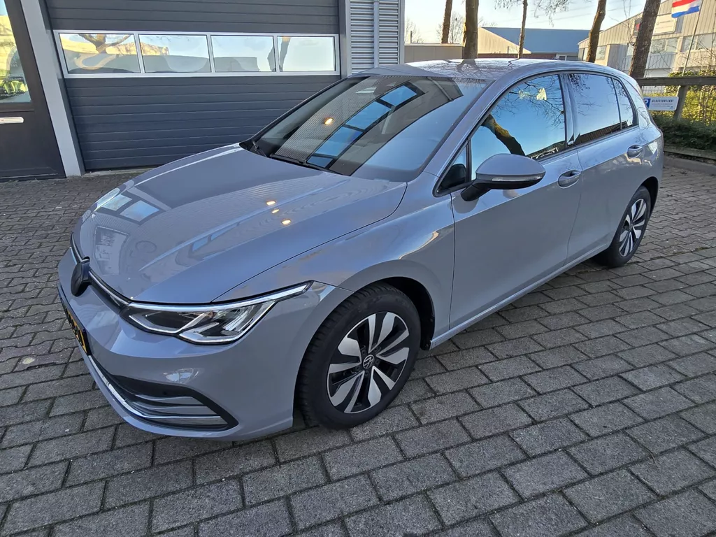 Volkswagen Golf 2.0 TDI STYLE