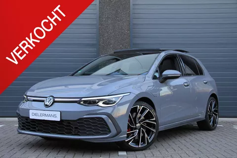 Volkswagen Golf 1.4 eHybrid DSG GTE Panorama dak | IQ | 19" Adelaide | Moonstone Grey